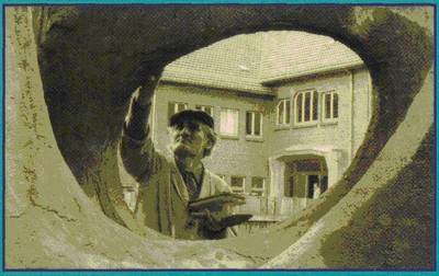 Gerhard Schlecht bei der Arbeit
